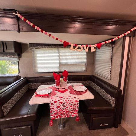 Lake Front Rv Experience Close To Port Canaveral And Kennedy Space Center Hotel ไททัสวิลล์ ภายนอก รูปภาพ
