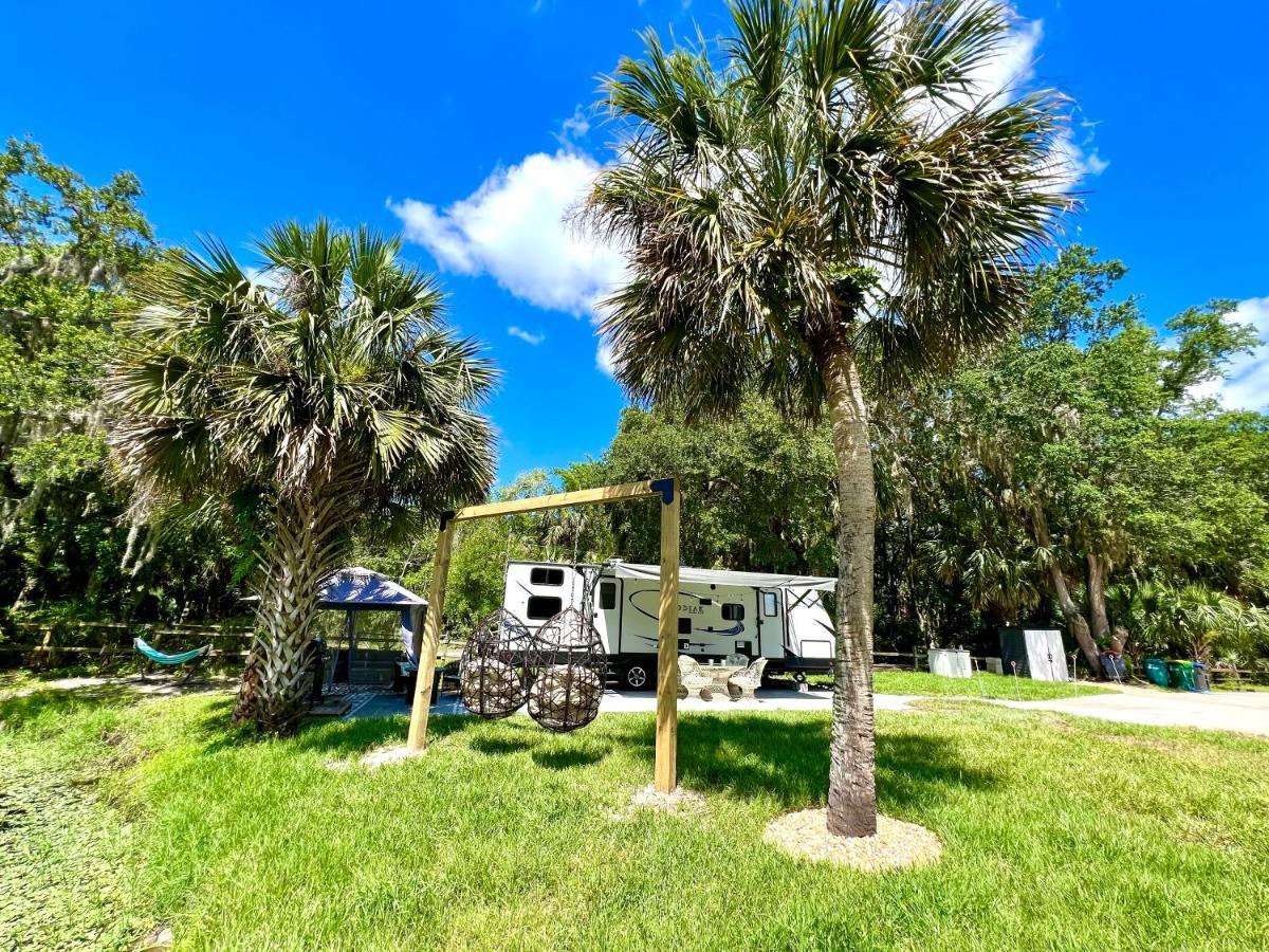 Lake Front Rv Experience Close To Port Canaveral And Kennedy Space Center Hotel ไททัสวิลล์ ภายนอก รูปภาพ